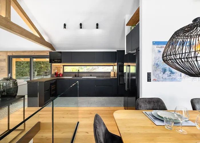 Le Reve Cinema Jacuzzi 샬레 Riddes