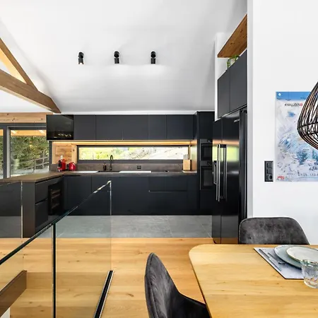 Le Reve Cinema Jacuzzi Domek alpejski Riddes